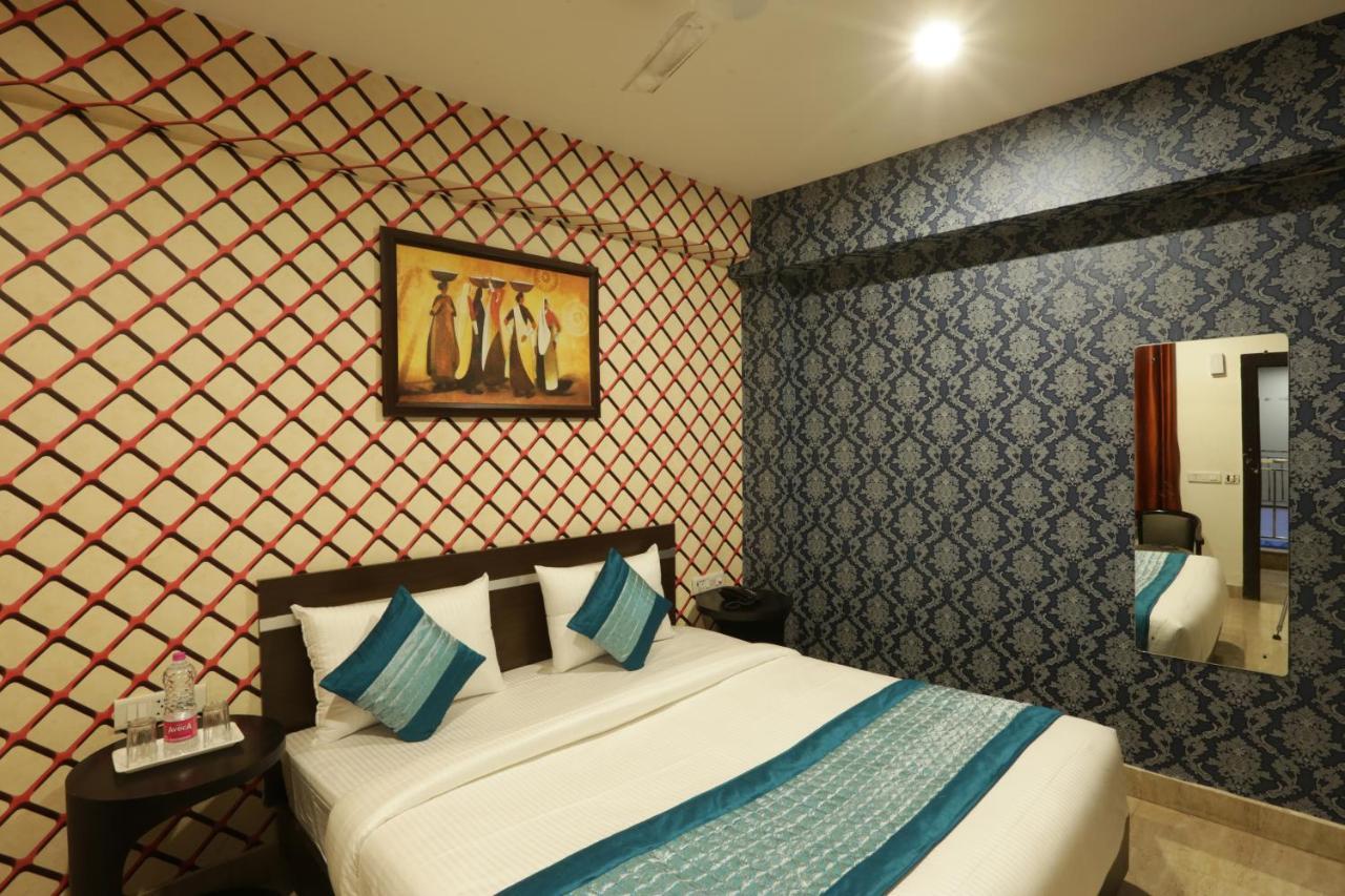 Hotel Airport Star New Delhi Bagian luar foto