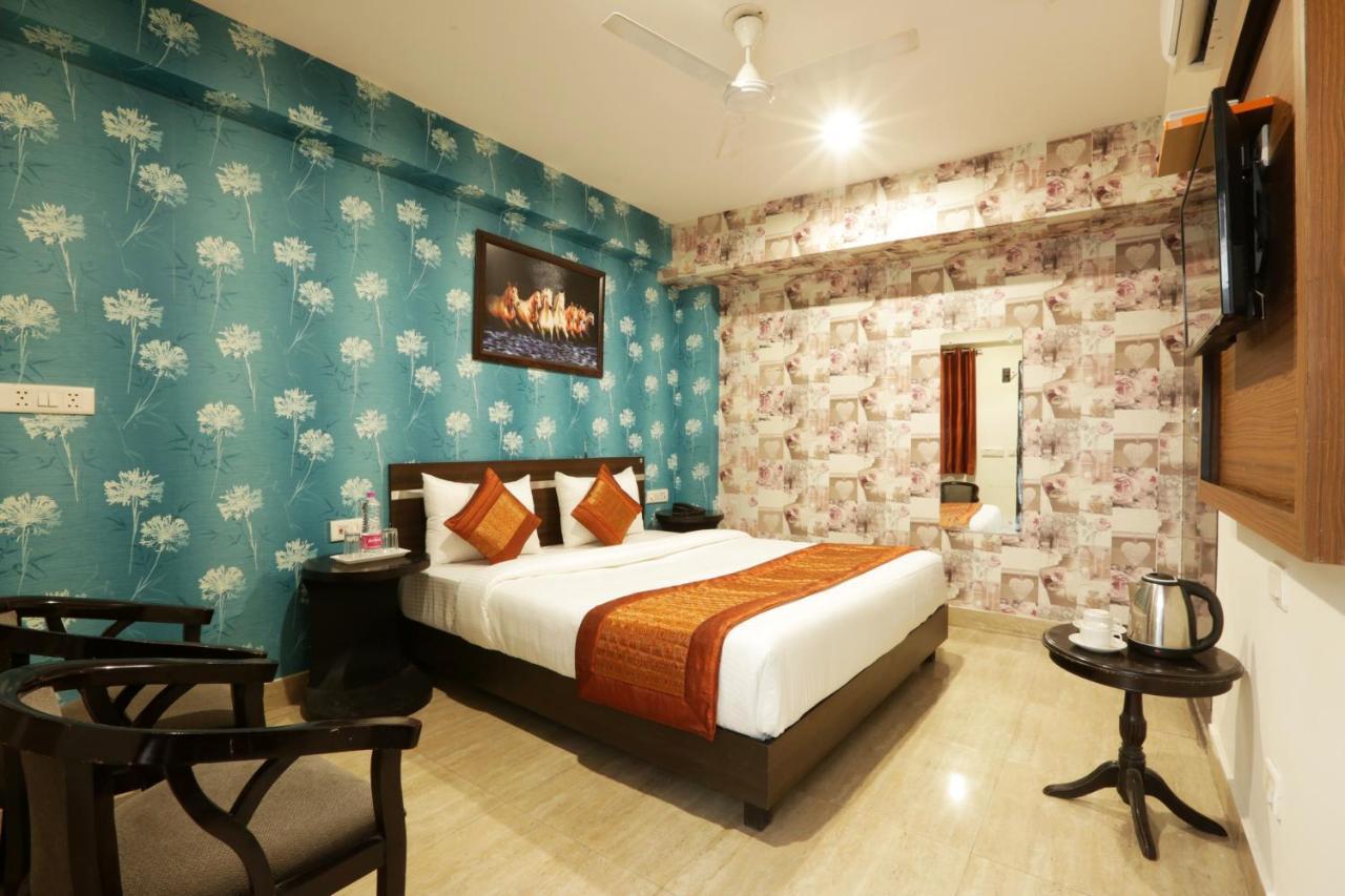 Hotel Airport Star New Delhi Bagian luar foto