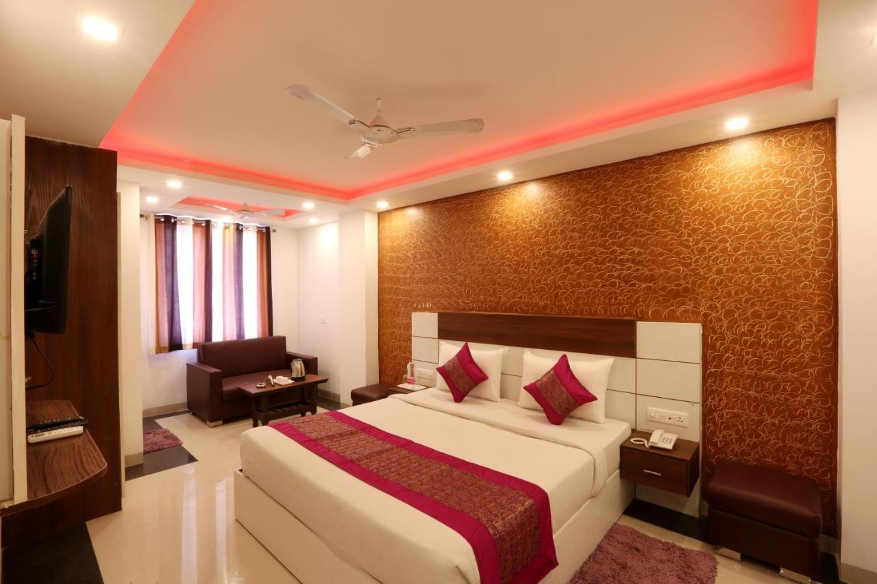 Hotel Airport Star New Delhi Bagian luar foto