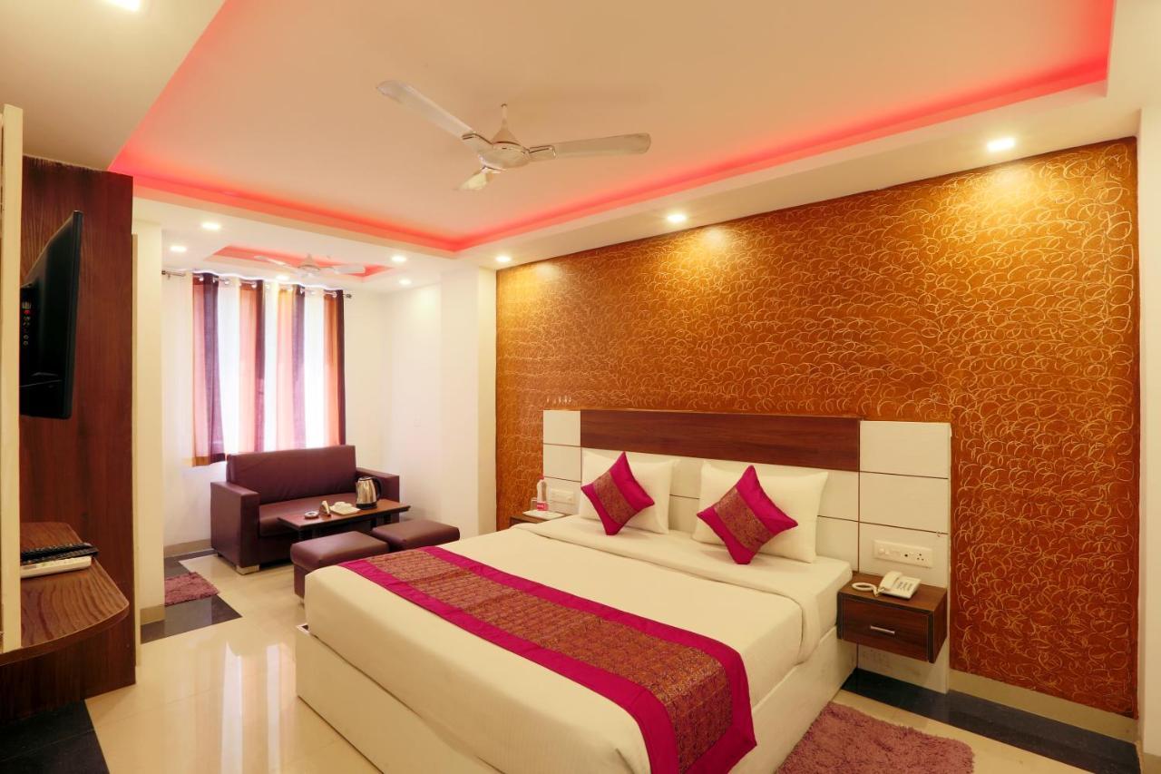 Hotel Airport Star New Delhi Bagian luar foto